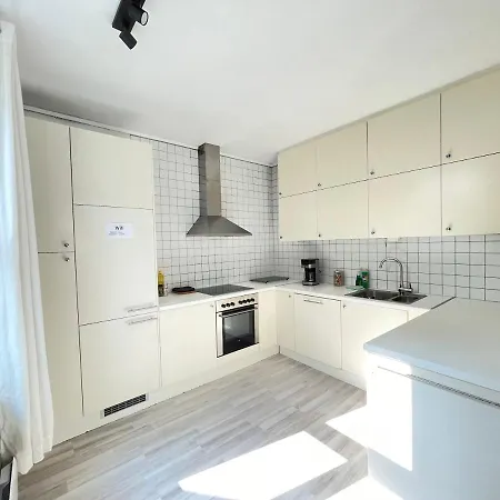 1st Floor Oasis - Parking/wifi Stavanger