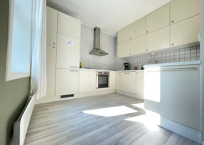 Appartement 1st Floor Oasis - Parking/wifi